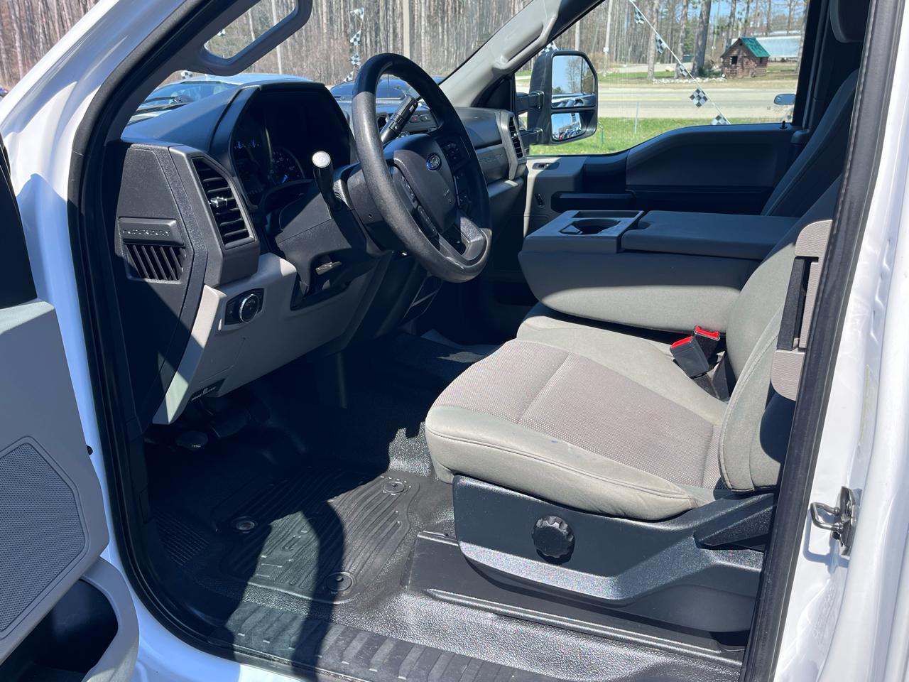 Ford Super Duty F-250 SRW XL 2WD SuperCab 6.75' Box 2020