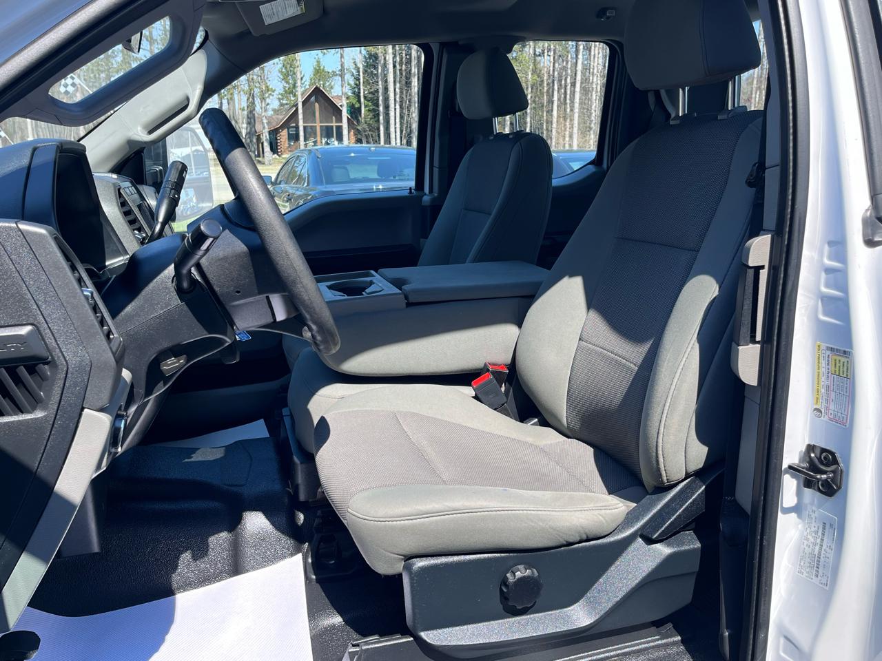 Ford Super Duty F-250 SRW XL 2WD SuperCab 6.75' Box 2020