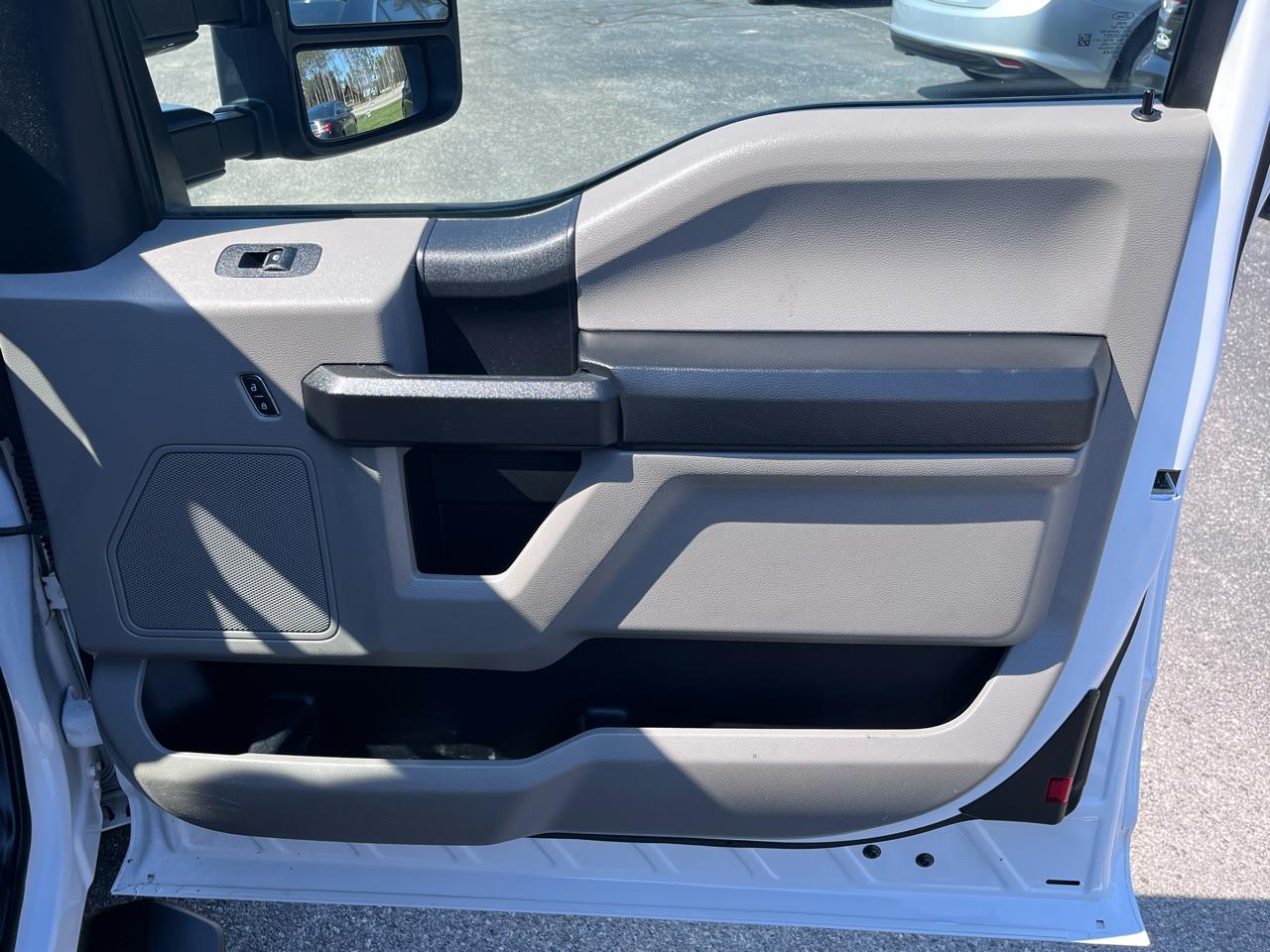 Ford Super Duty F-250 SRW XL 2WD SuperCab 6.75' Box 2020