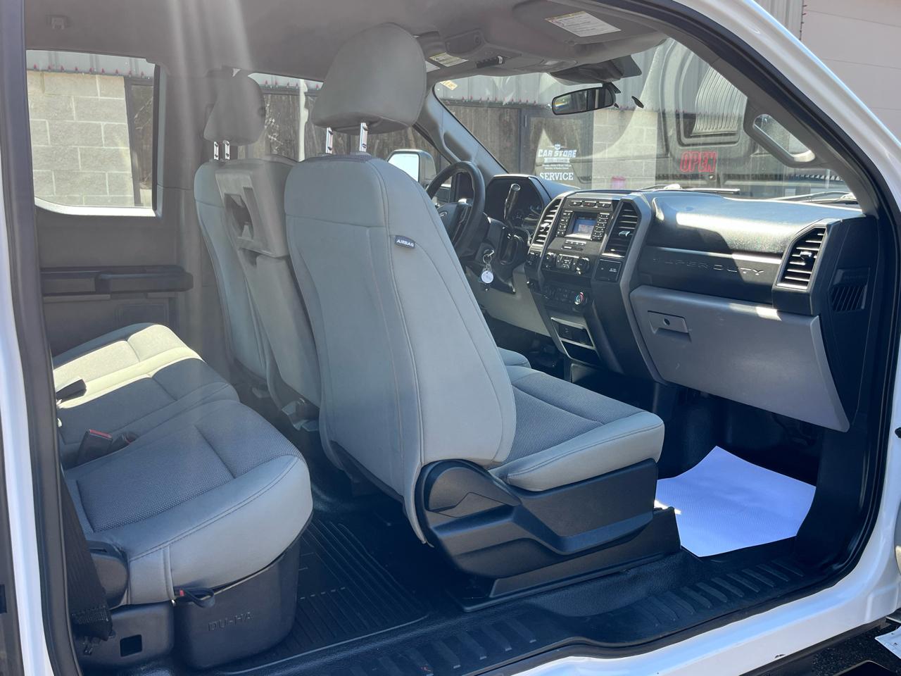 Ford Super Duty F-250 SRW XL 2WD SuperCab 6.75' Box 2020