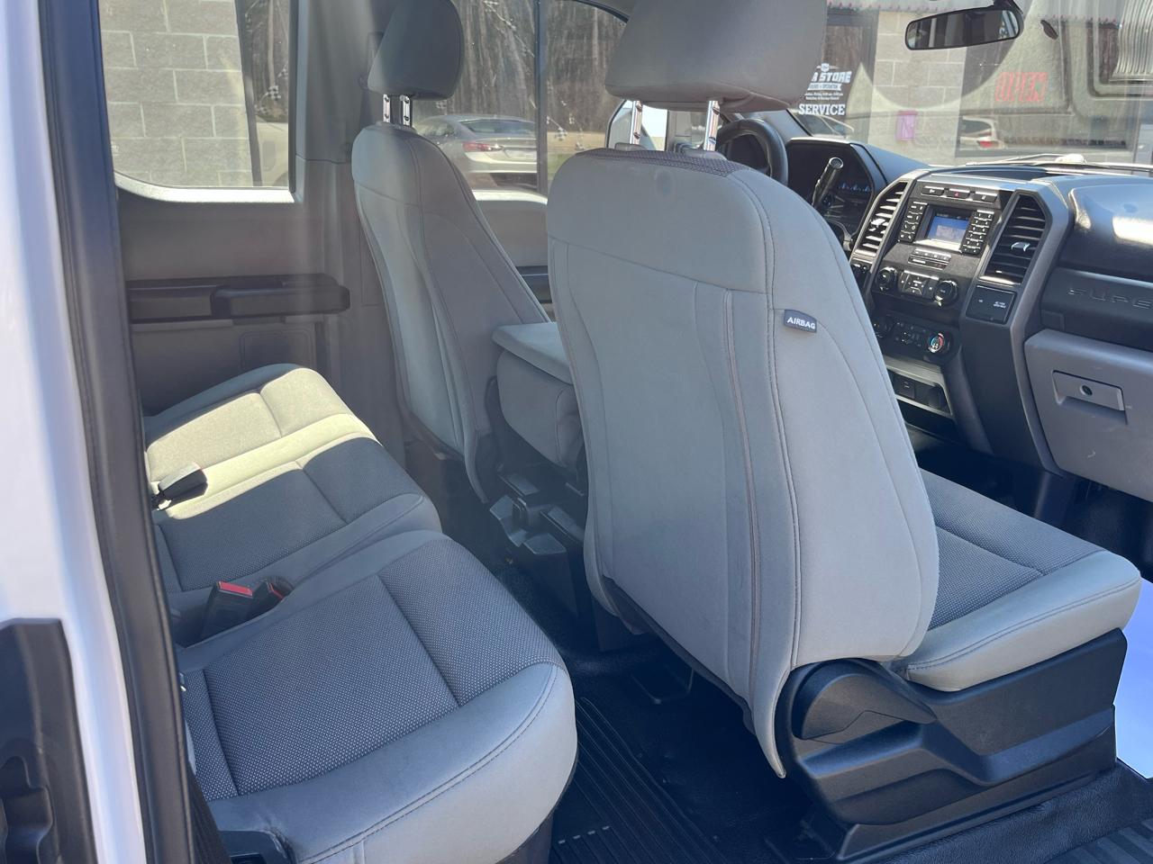 Ford Super Duty F-250 SRW XL 2WD SuperCab 6.75' Box 2020