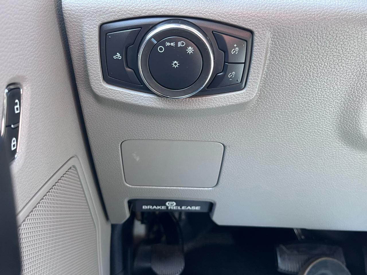 Ford Super Duty F-250 SRW XL 2WD SuperCab 6.75' Box 2020