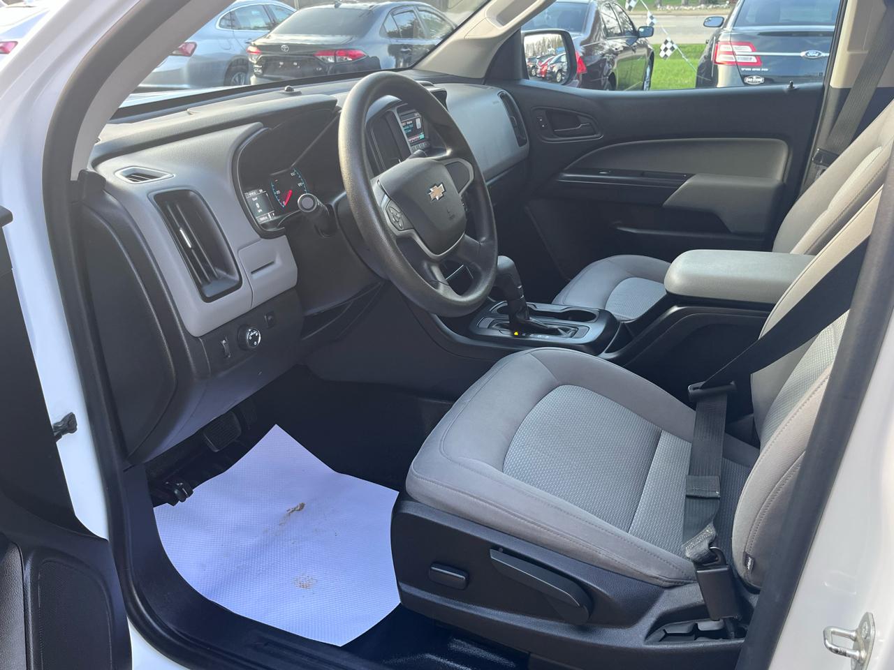 Chevrolet Colorado 2WD Crew Cab 140.5" WT 2016