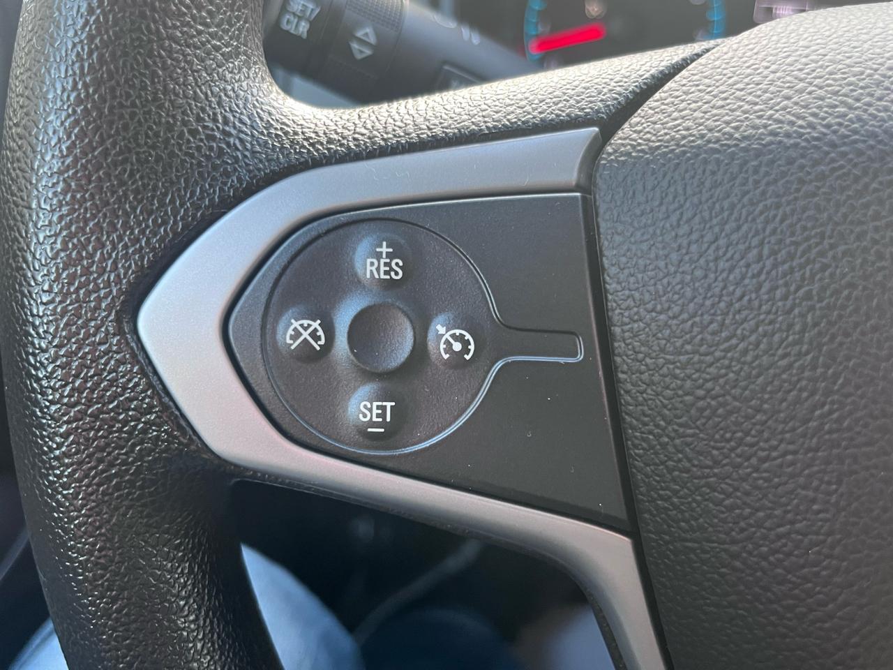 Chevrolet Colorado 2WD Crew Cab 140.5" WT 2016