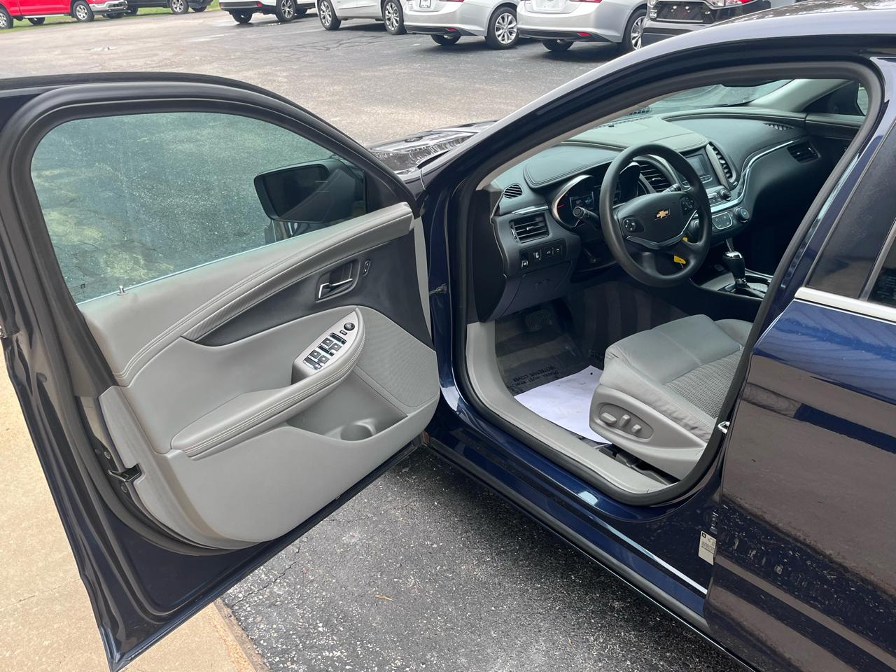 Chevrolet Impala 4dr Sdn LS w/1FL 2016