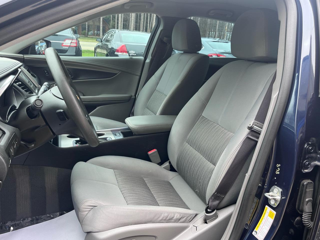 Chevrolet Impala 4dr Sdn LS w/1FL 2016