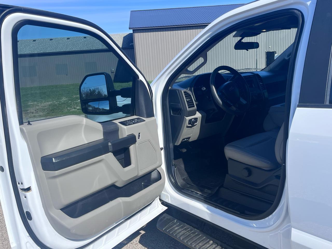 Ford Super Duty F-250 SRW  2022