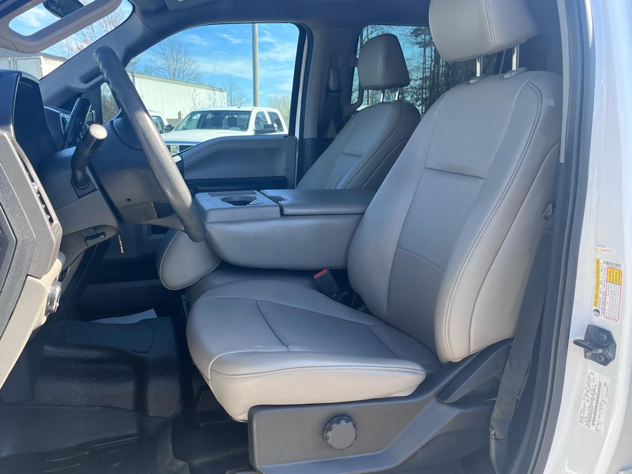 Ford Super Duty F-250 SRW  2022