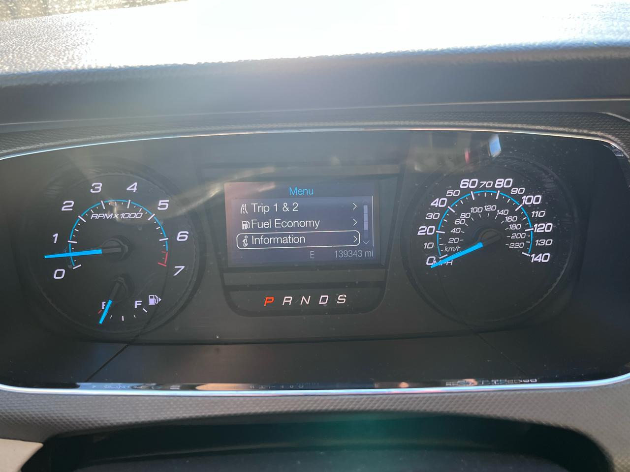 Ford Taurus 4dr Sdn SE FWD 2015