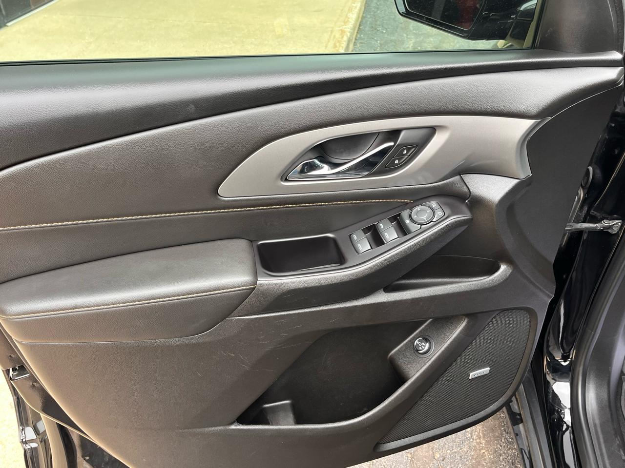 Chevrolet Traverse FWD 4dr LT Leather 2020