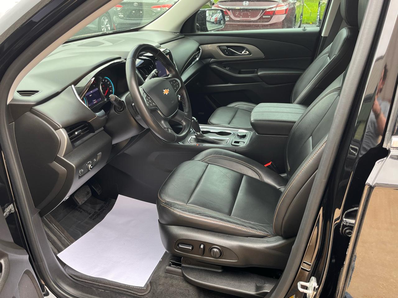 Chevrolet Traverse FWD 4dr LT Leather 2020