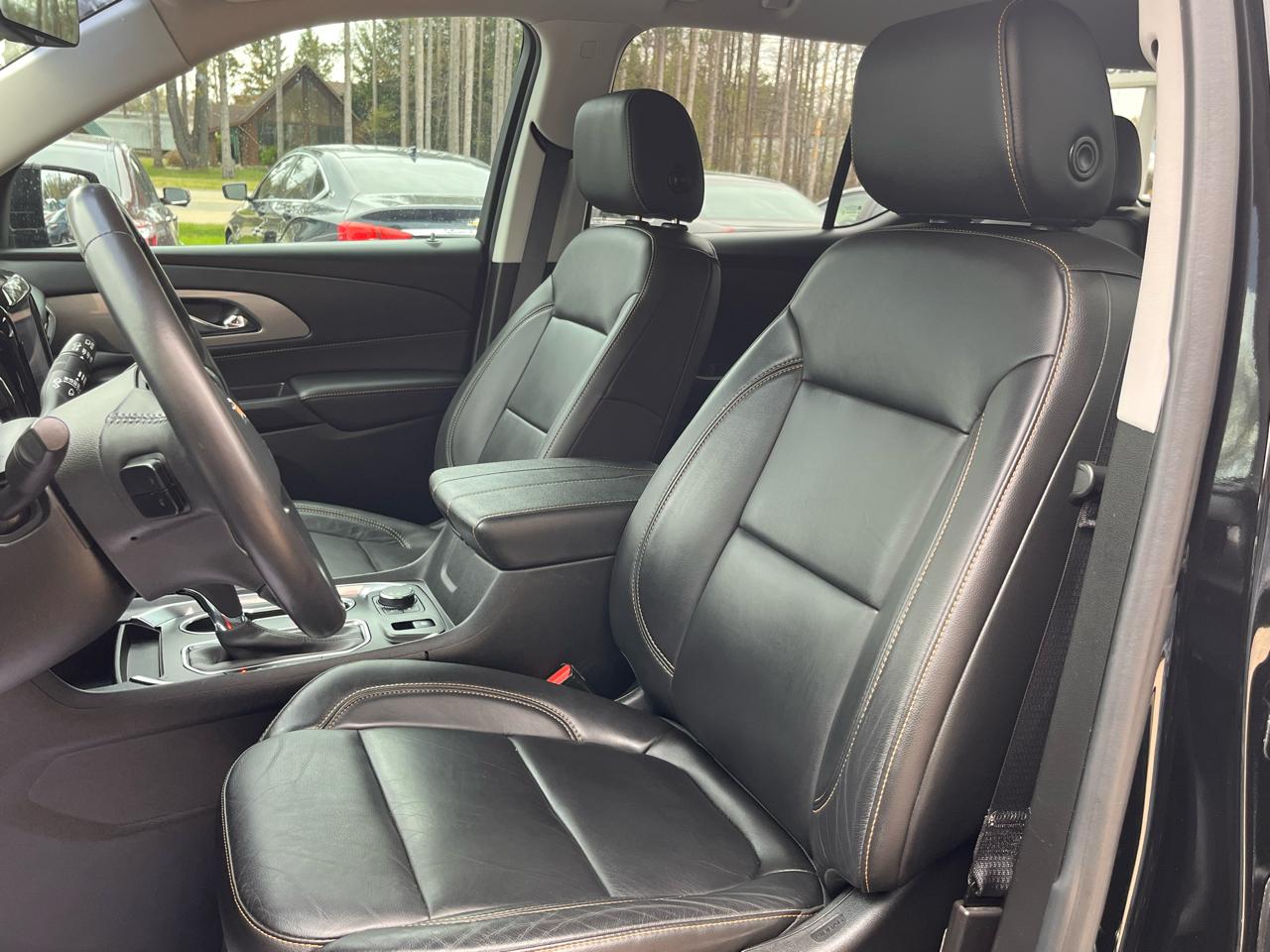 Chevrolet Traverse FWD 4dr LT Leather 2020