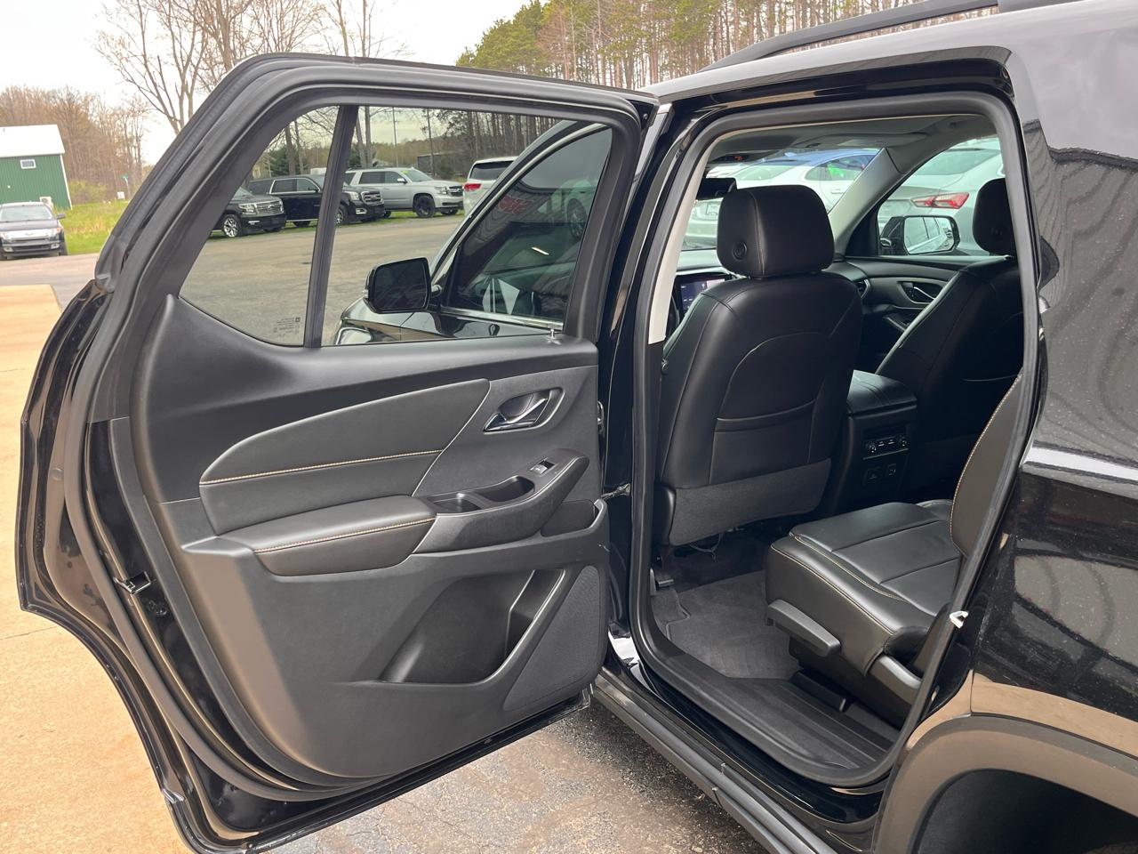 Chevrolet Traverse FWD 4dr LT Leather 2020