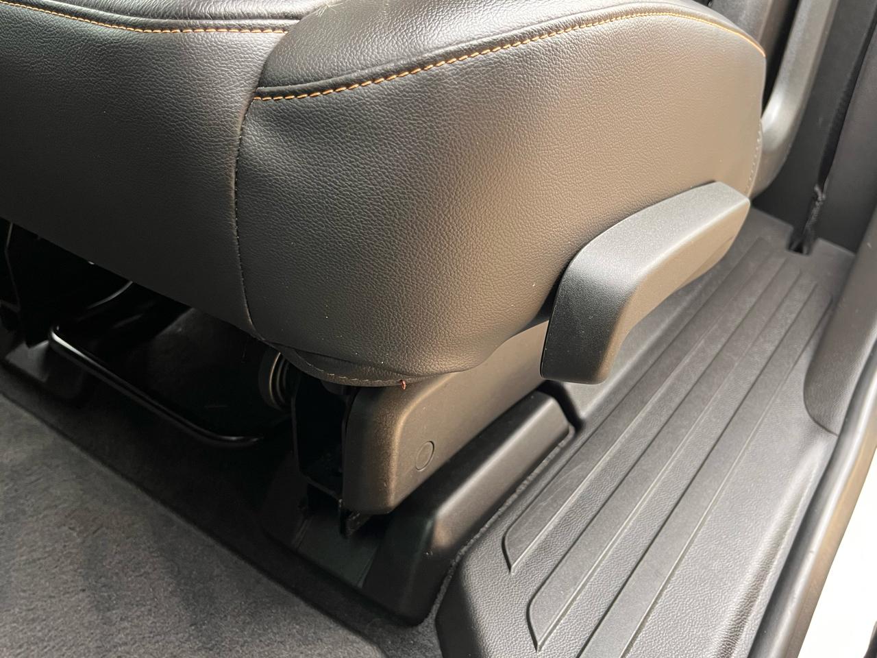 Chevrolet Traverse FWD 4dr LT Leather 2020