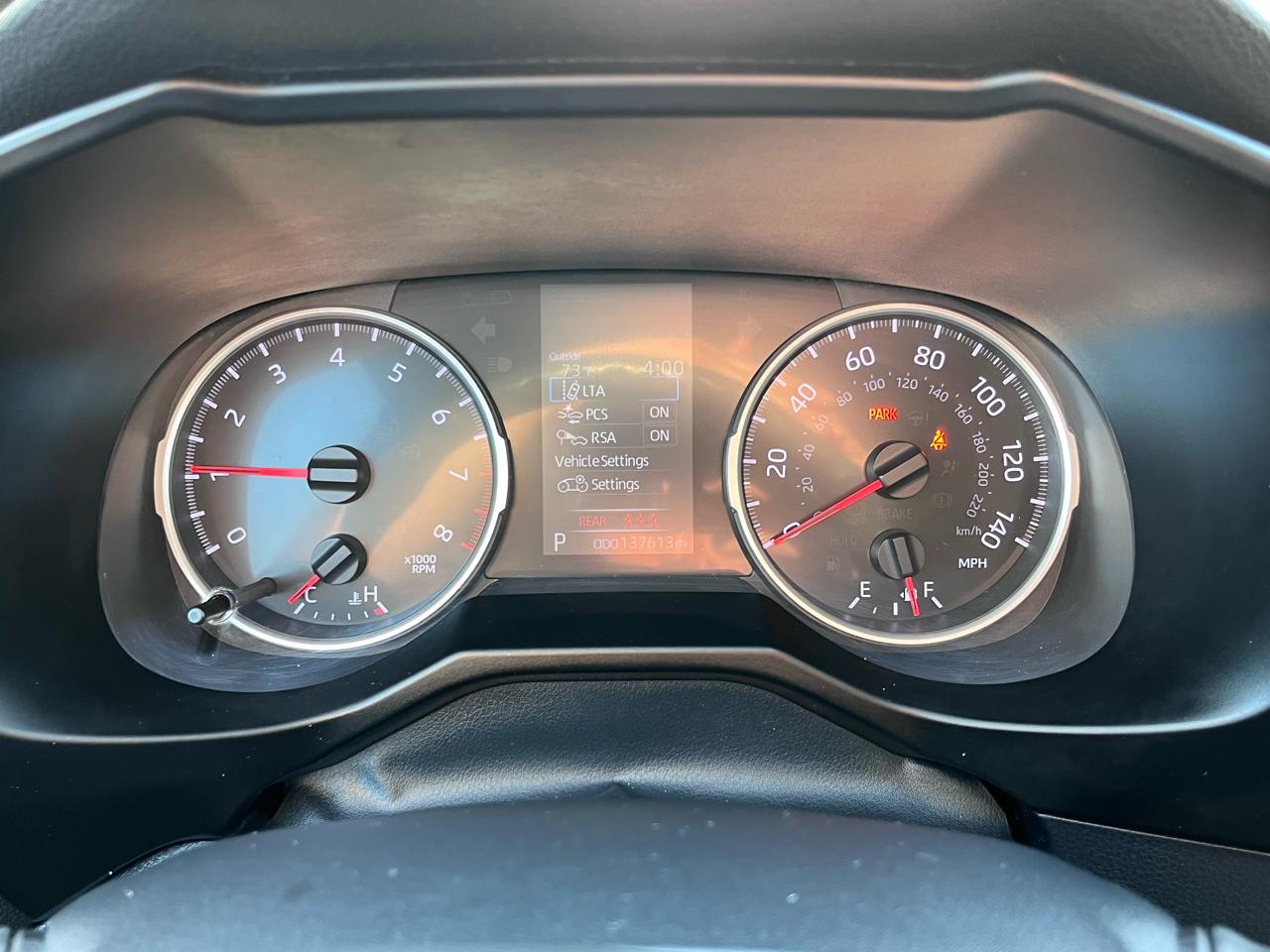 Toyota RAV4 LE AWD 2019