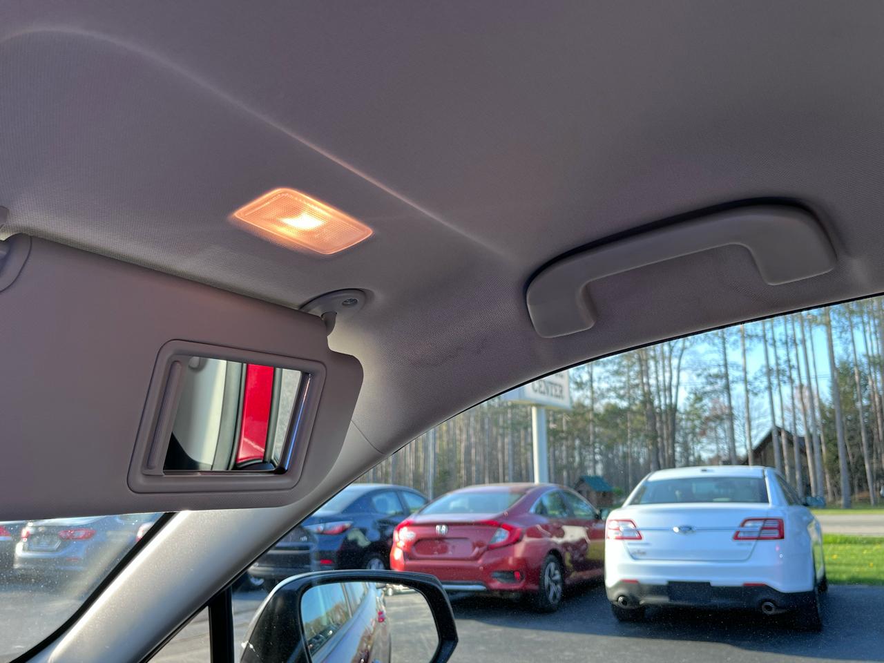 Toyota RAV4 LE AWD 2019