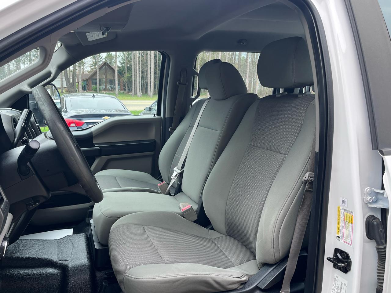 Ford Super Duty F-250 SRW XL 4WD Crew Cab 6.75' Box 2017