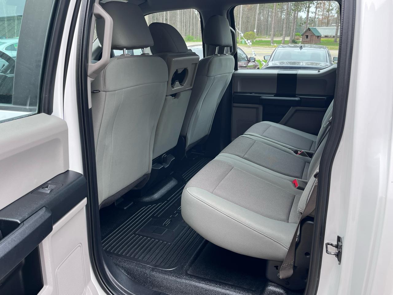 Ford Super Duty F-250 SRW XL 4WD Crew Cab 6.75' Box 2017