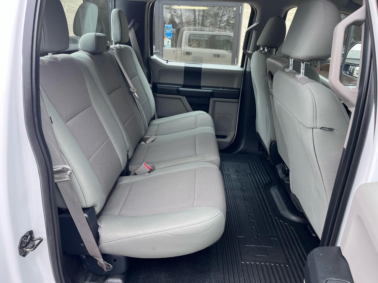 Ford Super Duty F-250 SRW XL 4WD Crew Cab 6.75' Box 2017