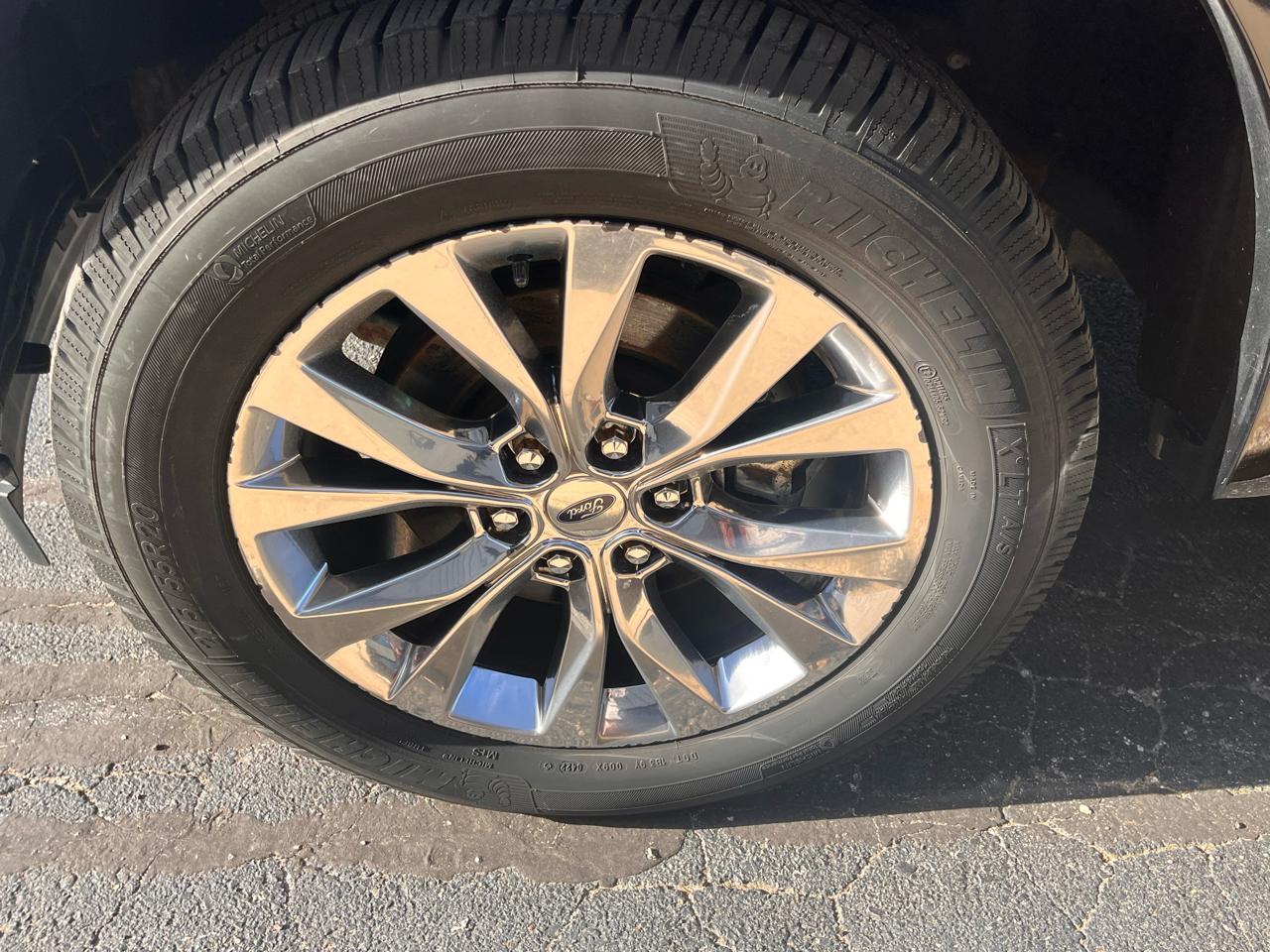 Ford F-150 Lariat 4WD SuperCrew 5.5' Box 2017