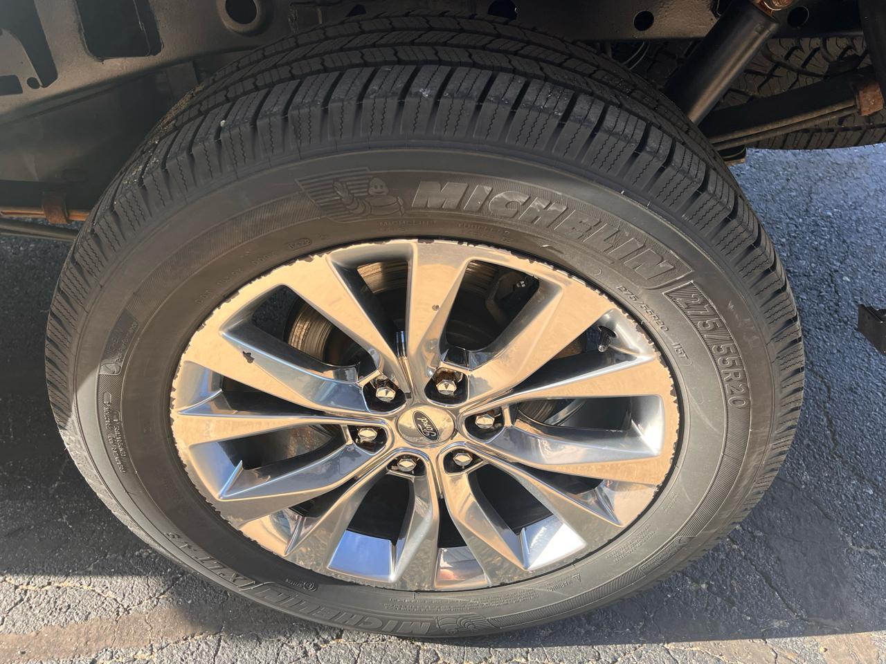 Ford F-150 Lariat 4WD SuperCrew 5.5' Box 2017