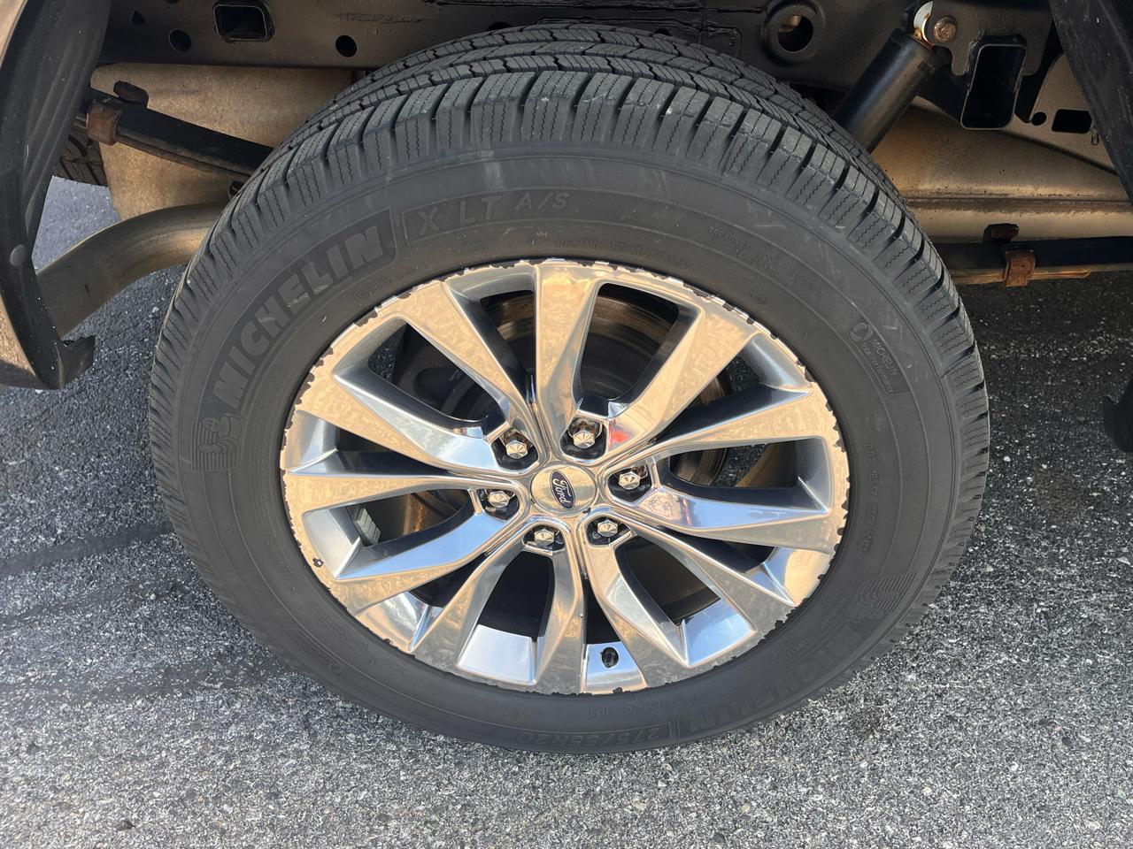 Ford F-150 Lariat 4WD SuperCrew 5.5' Box 2017