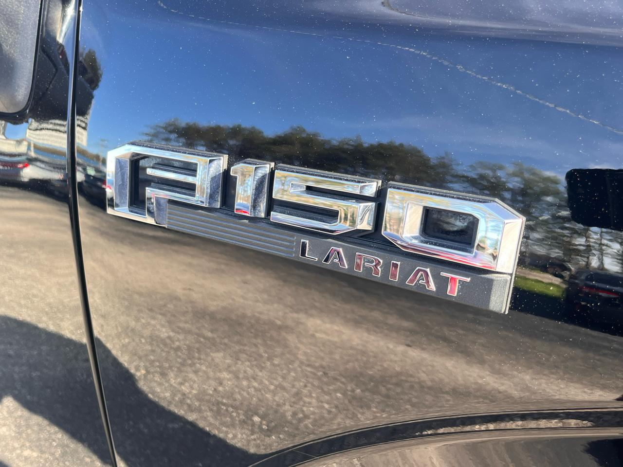 Ford F-150 Lariat 4WD SuperCrew 5.5' Box 2017