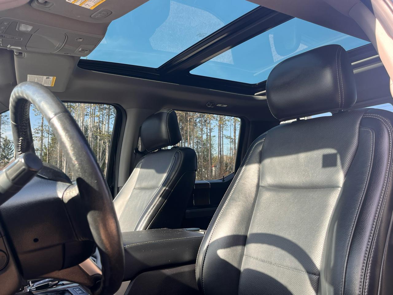 Ford F-150 Lariat 4WD SuperCrew 5.5' Box 2017