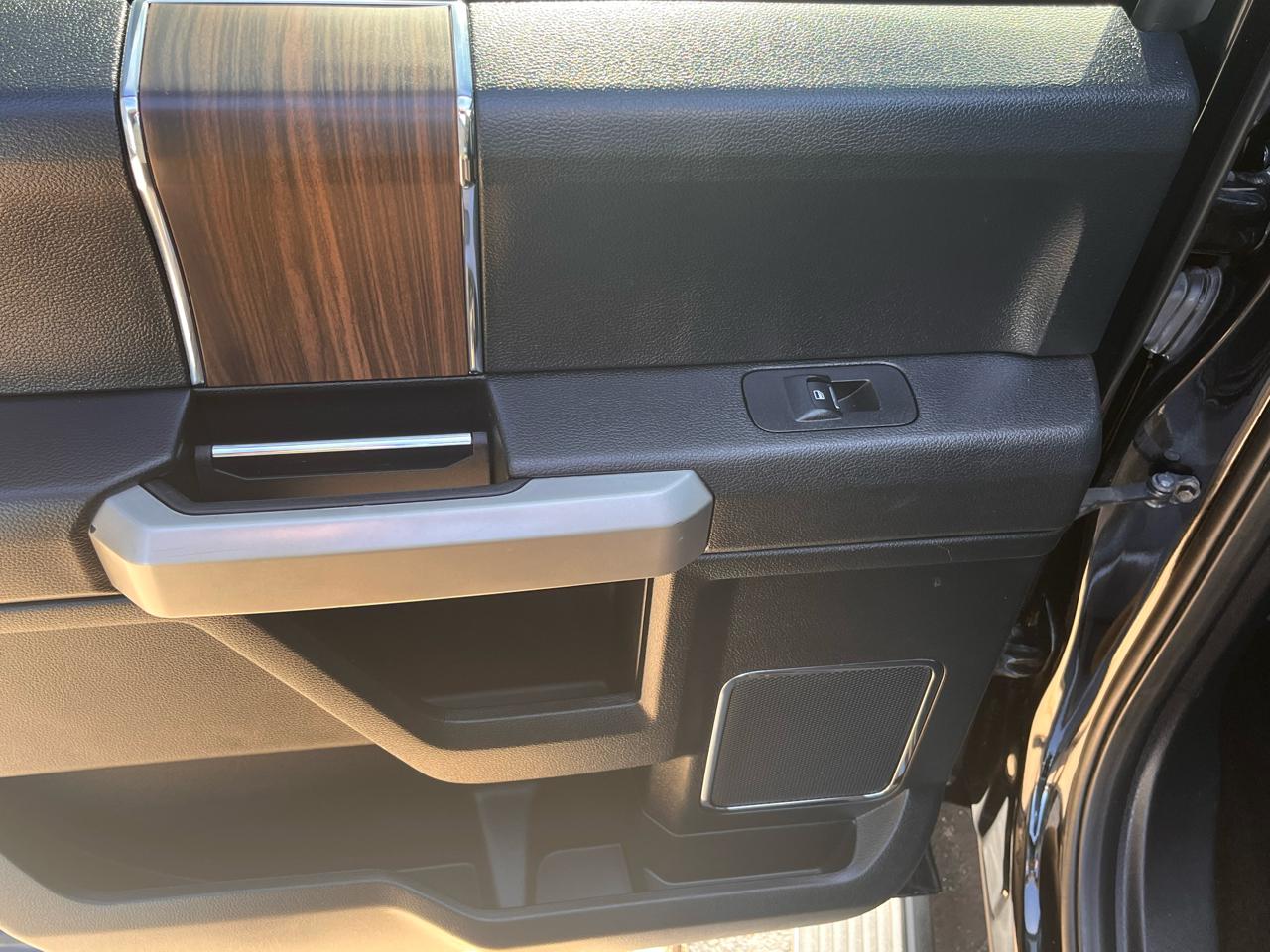 Ford F-150 Lariat 4WD SuperCrew 5.5' Box 2017