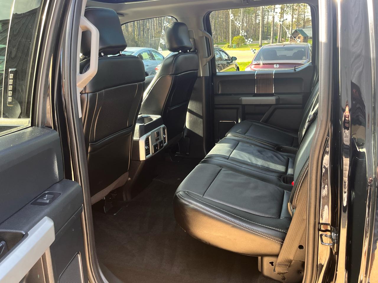 Ford F-150 Lariat 4WD SuperCrew 5.5' Box 2017