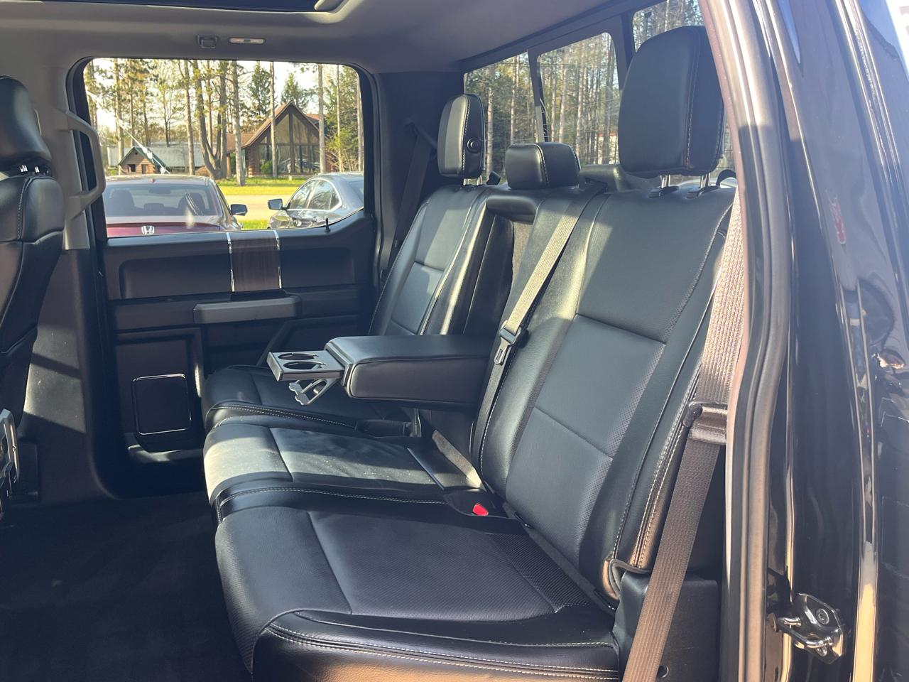 Ford F-150 Lariat 4WD SuperCrew 5.5' Box 2017