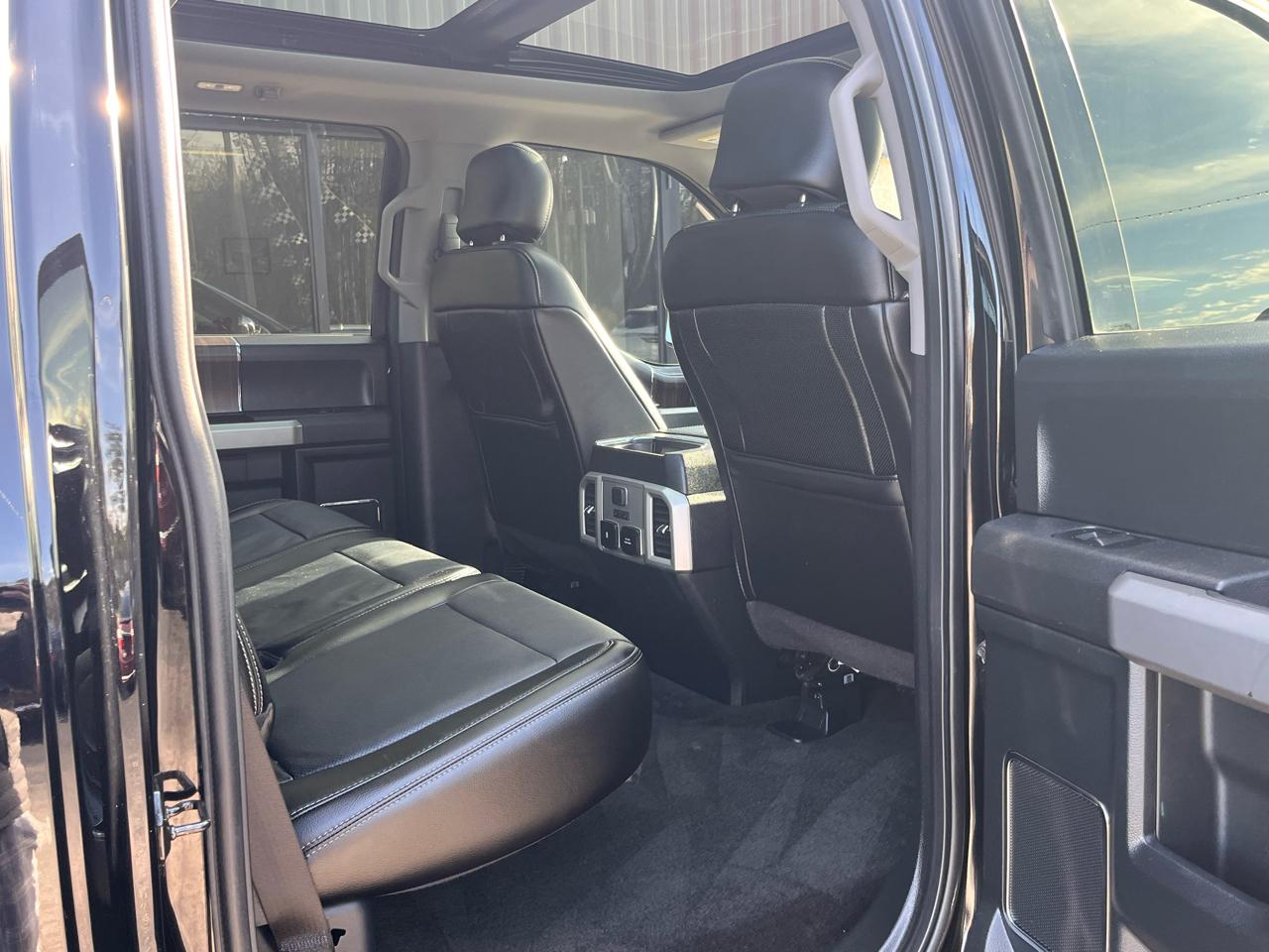 Ford F-150 Lariat 4WD SuperCrew 5.5' Box 2017