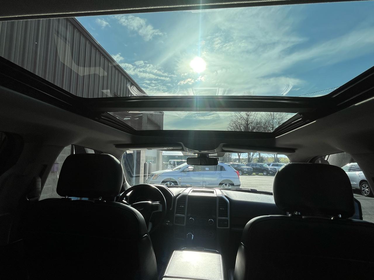 Ford F-150 Lariat 4WD SuperCrew 5.5' Box 2017