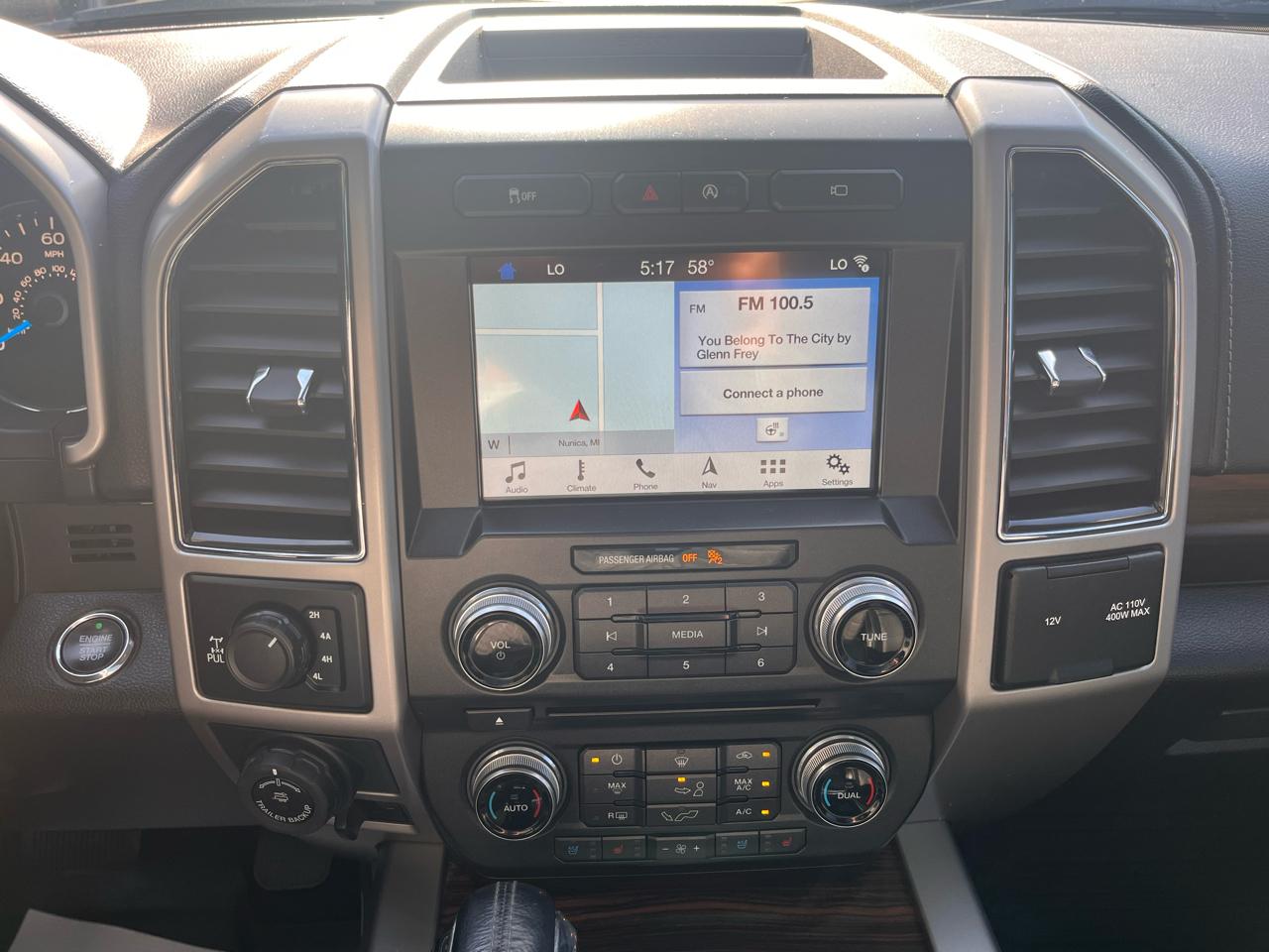 Ford F-150 Lariat 4WD SuperCrew 5.5' Box 2017