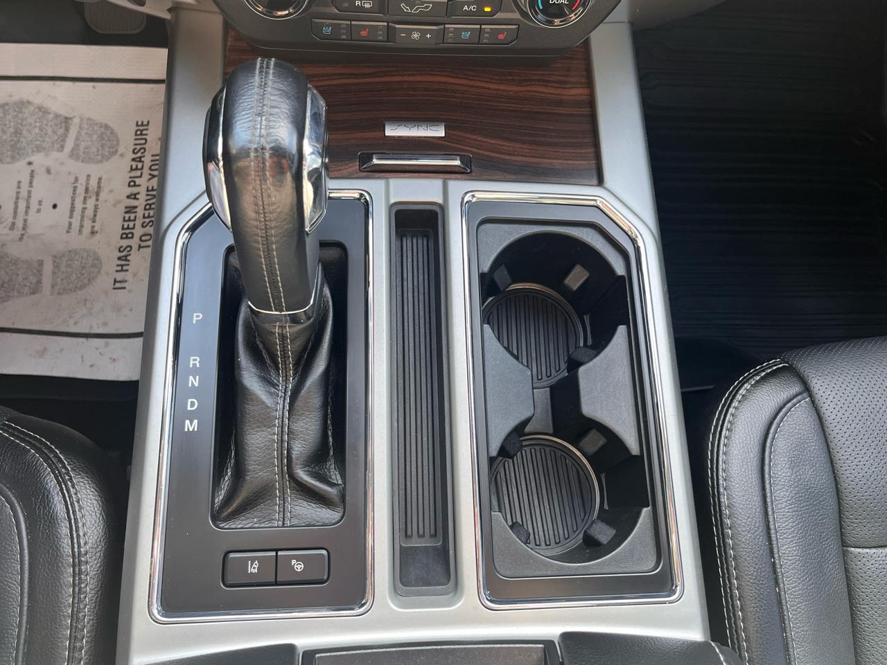 Ford F-150 Lariat 4WD SuperCrew 5.5' Box 2017