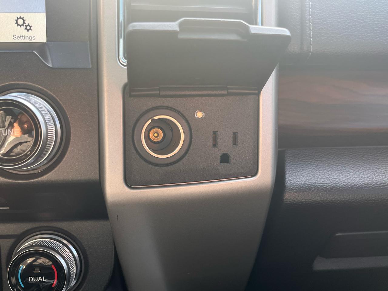 Ford F-150 Lariat 4WD SuperCrew 5.5' Box 2017