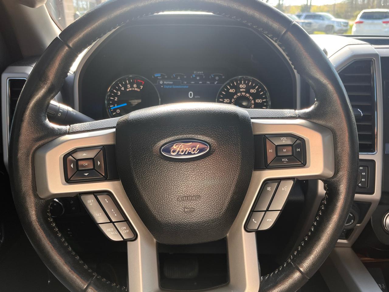 Ford F-150 Lariat 4WD SuperCrew 5.5' Box 2017