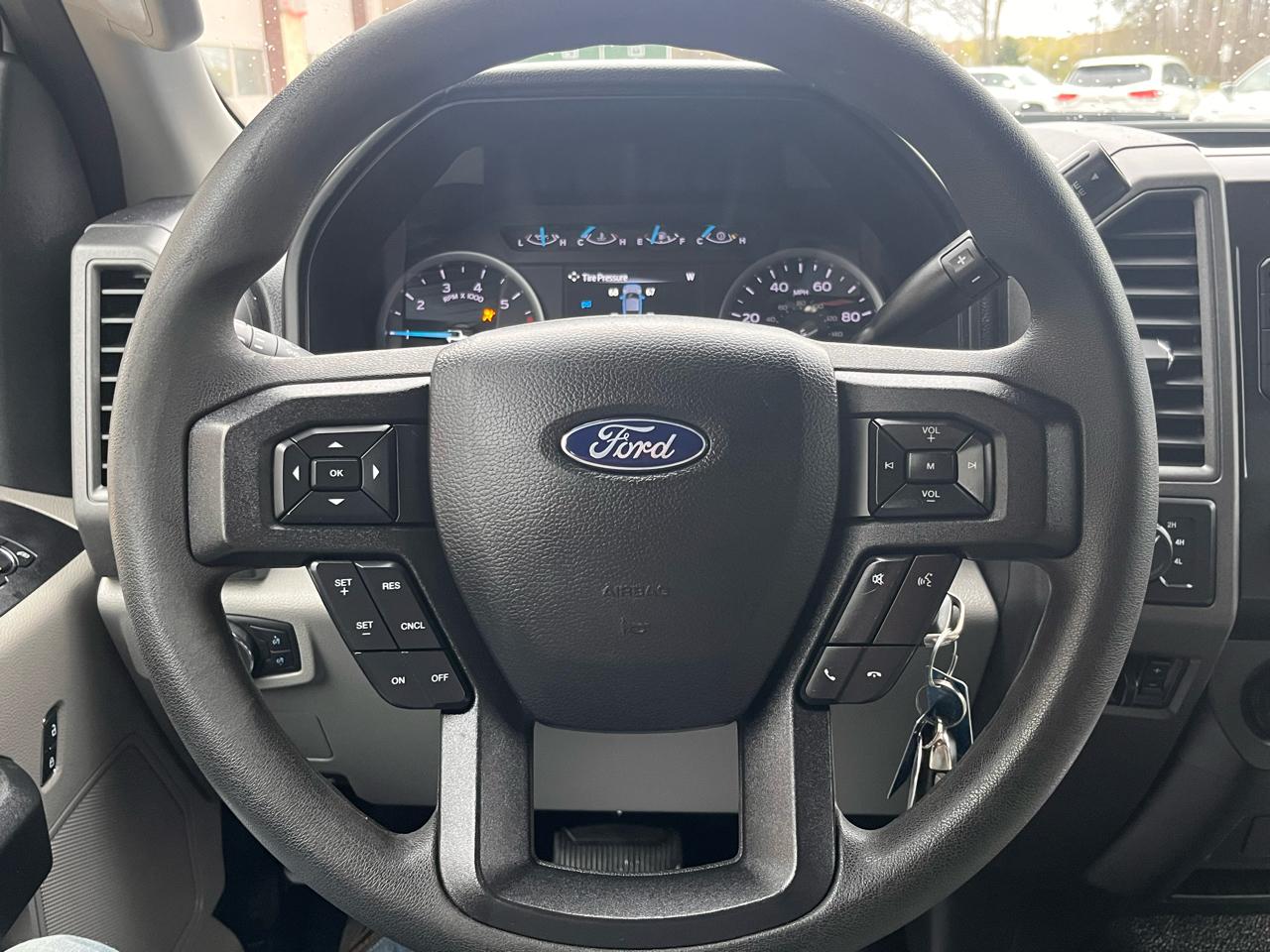 Ford Super Duty F-250 SRW XL 4WD SuperCab 6.75' Box 2020