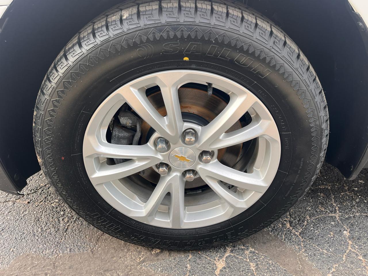 Chevrolet Equinox FWD 4dr LT w/1LT 2017