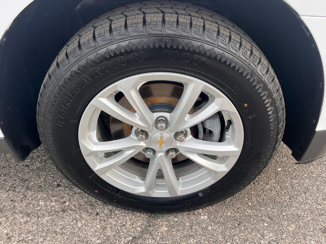 Chevrolet Equinox FWD 4dr LT w/1LT 2017