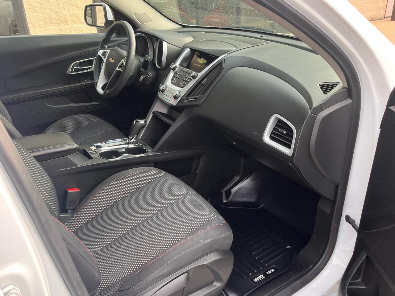 Chevrolet Equinox FWD 4dr LT w/1LT 2017