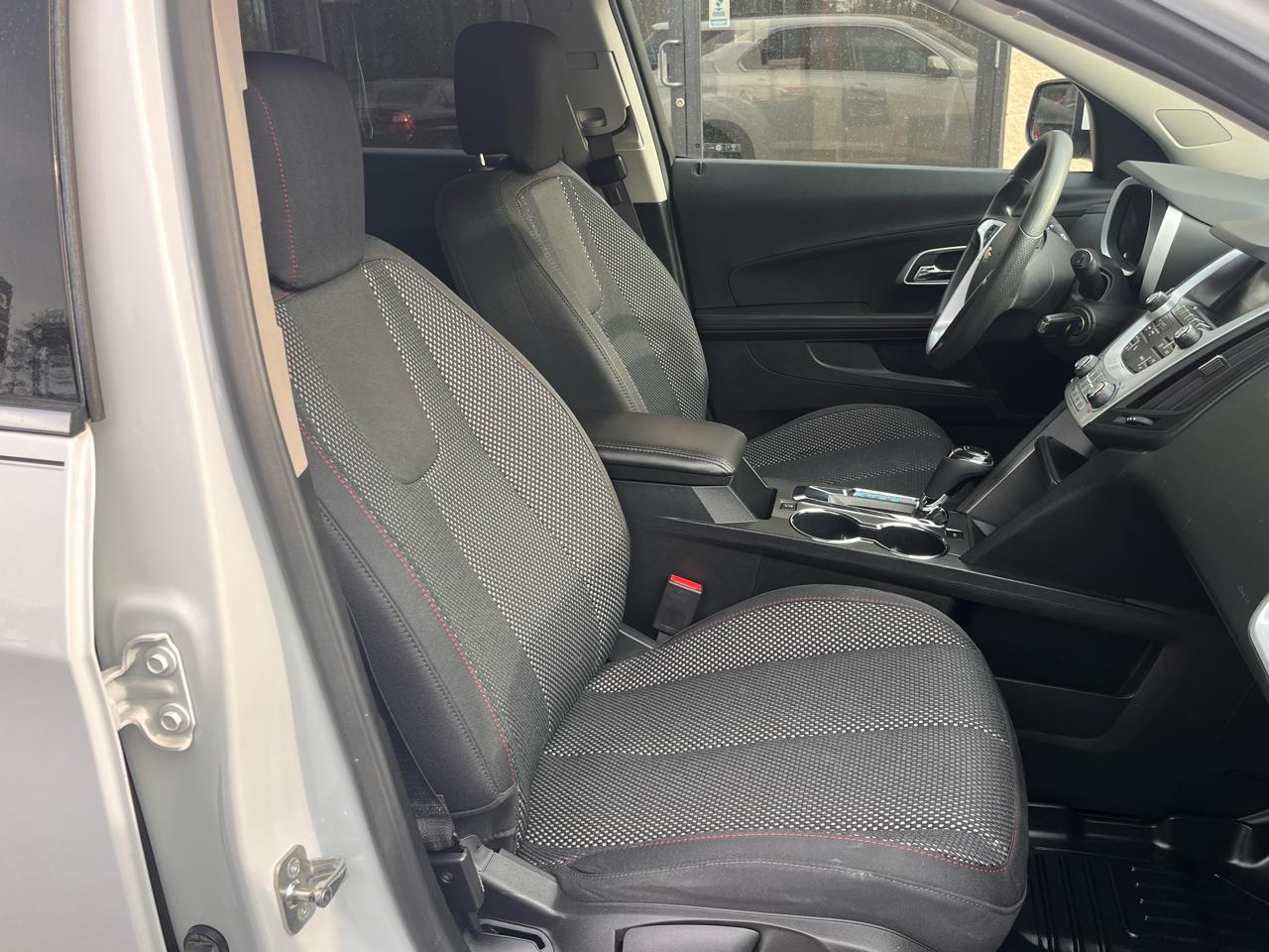 Chevrolet Equinox FWD 4dr LT w/1LT 2017
