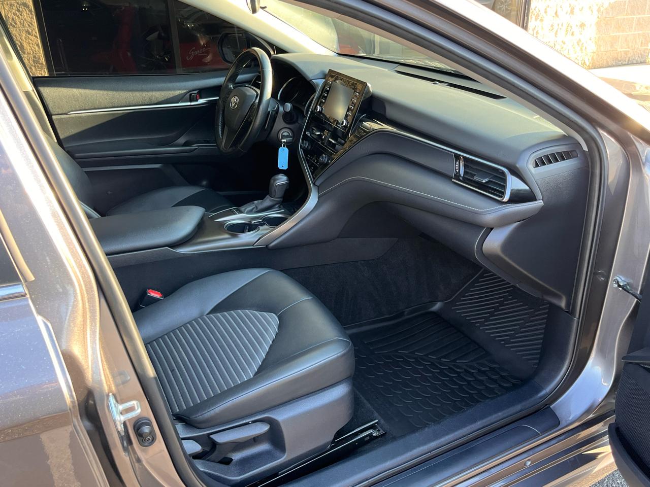 Toyota Camry SE 4D Sedan 2022