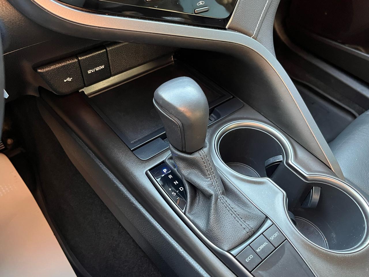 Toyota Camry SE 4D Sedan 2022