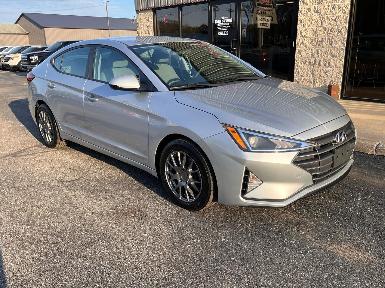Hyundai Elantra SE Auto 2019