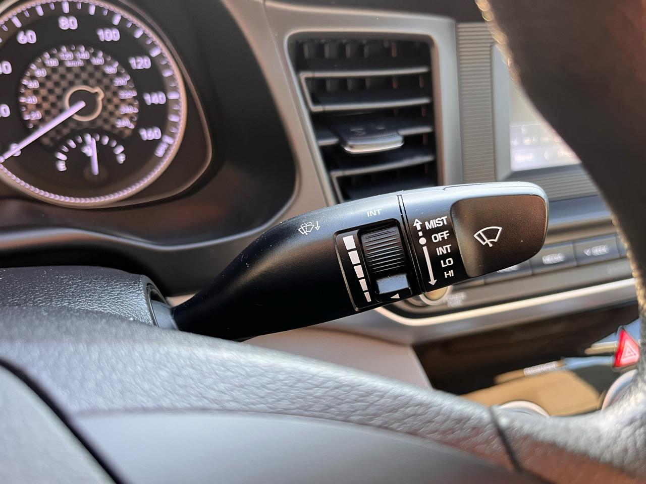 Hyundai Elantra SE Auto 2019