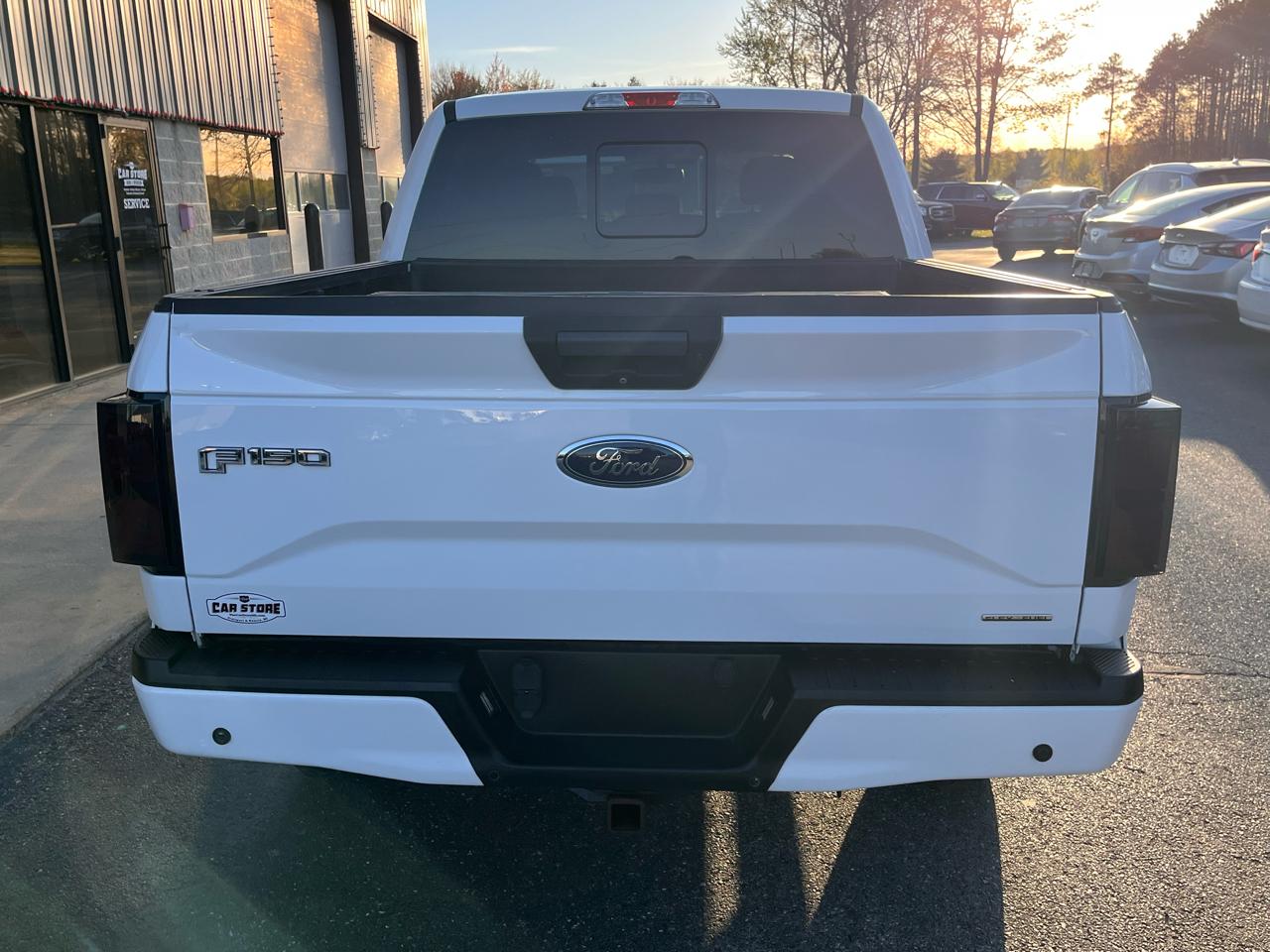 Ford F-150 4WD SuperCrew 145" XLT 2016