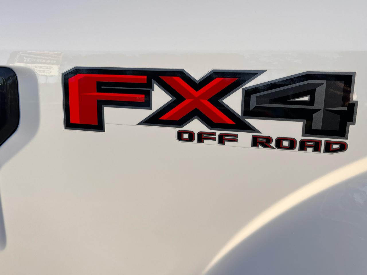 Ford F-150 4WD SuperCrew 145" XLT 2016