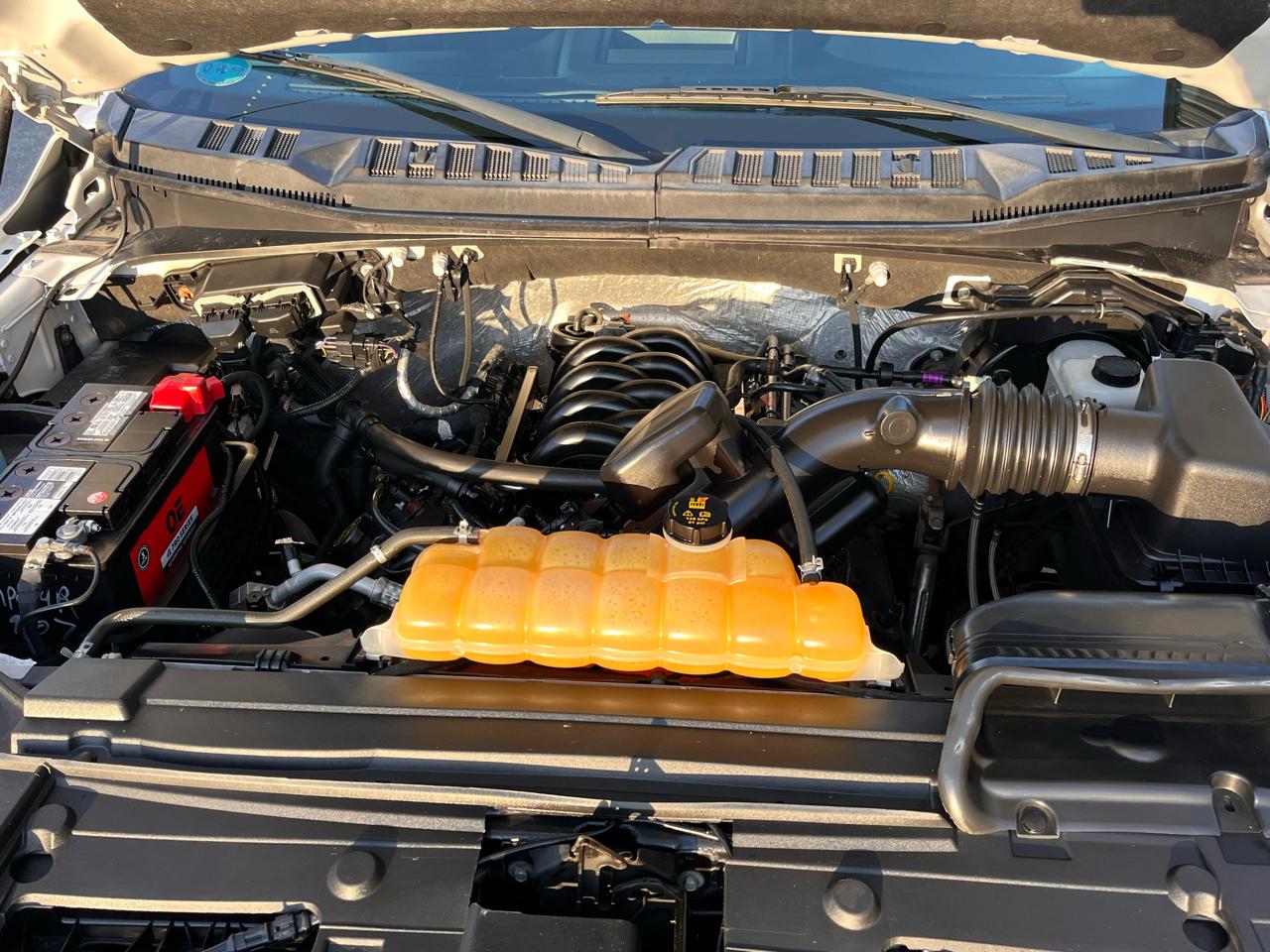 Ford F-150 4WD SuperCrew 145" XLT 2016