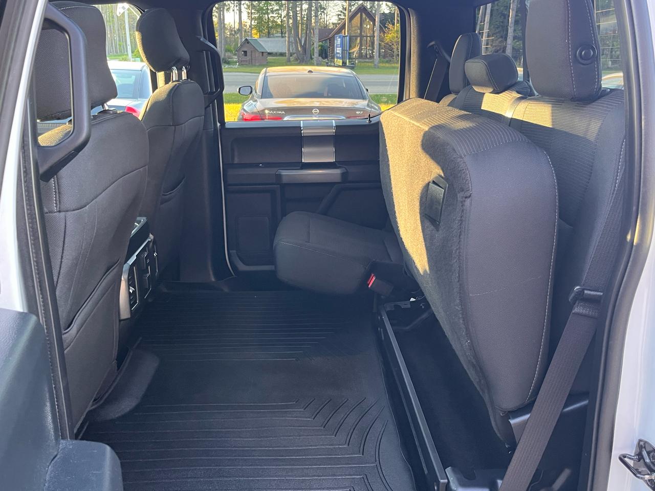 Ford F-150 4WD SuperCrew 145" XLT 2016